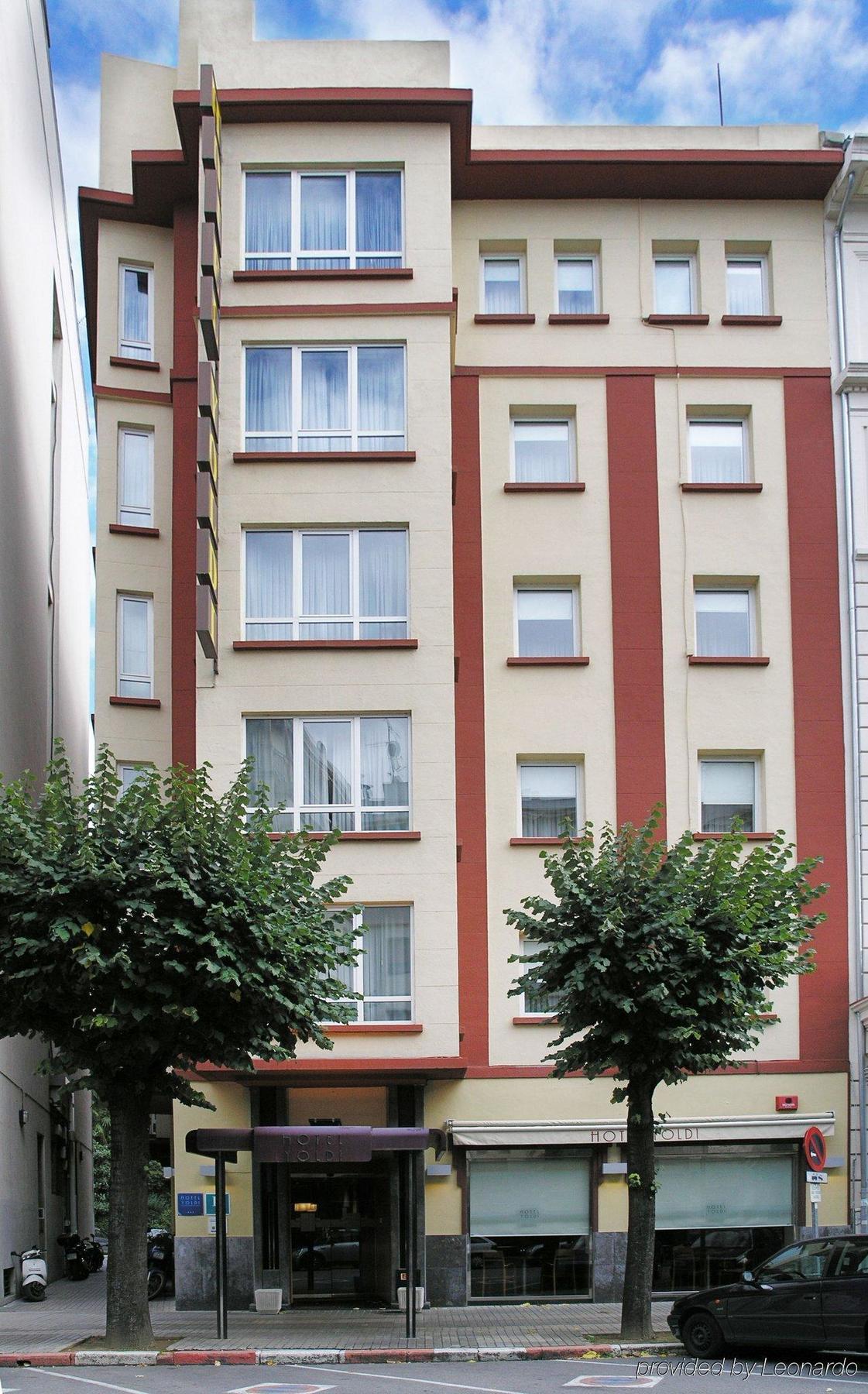 Hotel Yoldi Памплона Екстер'єр фото